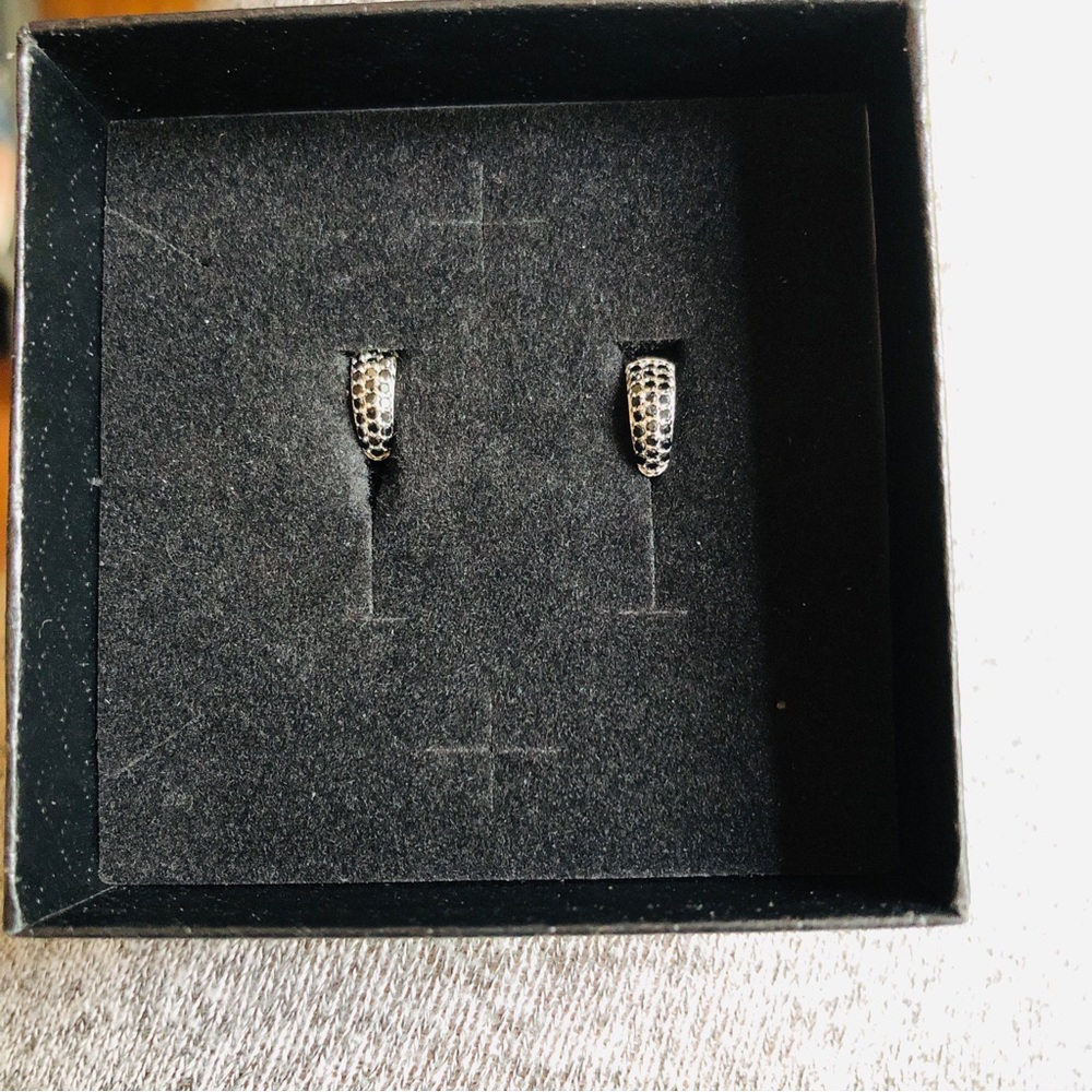 SMALL Sterling Silver earring with Black zircon stones! New in box